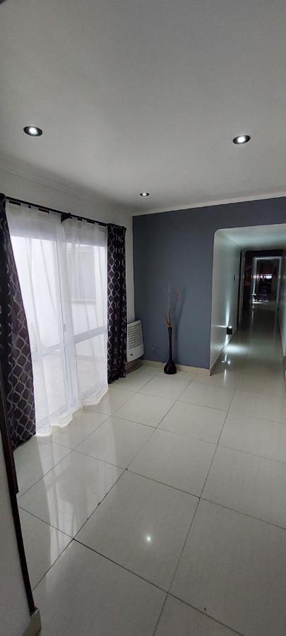 Hotel Quito บัวโนสไอเรส ภายนอก รูปภาพ
